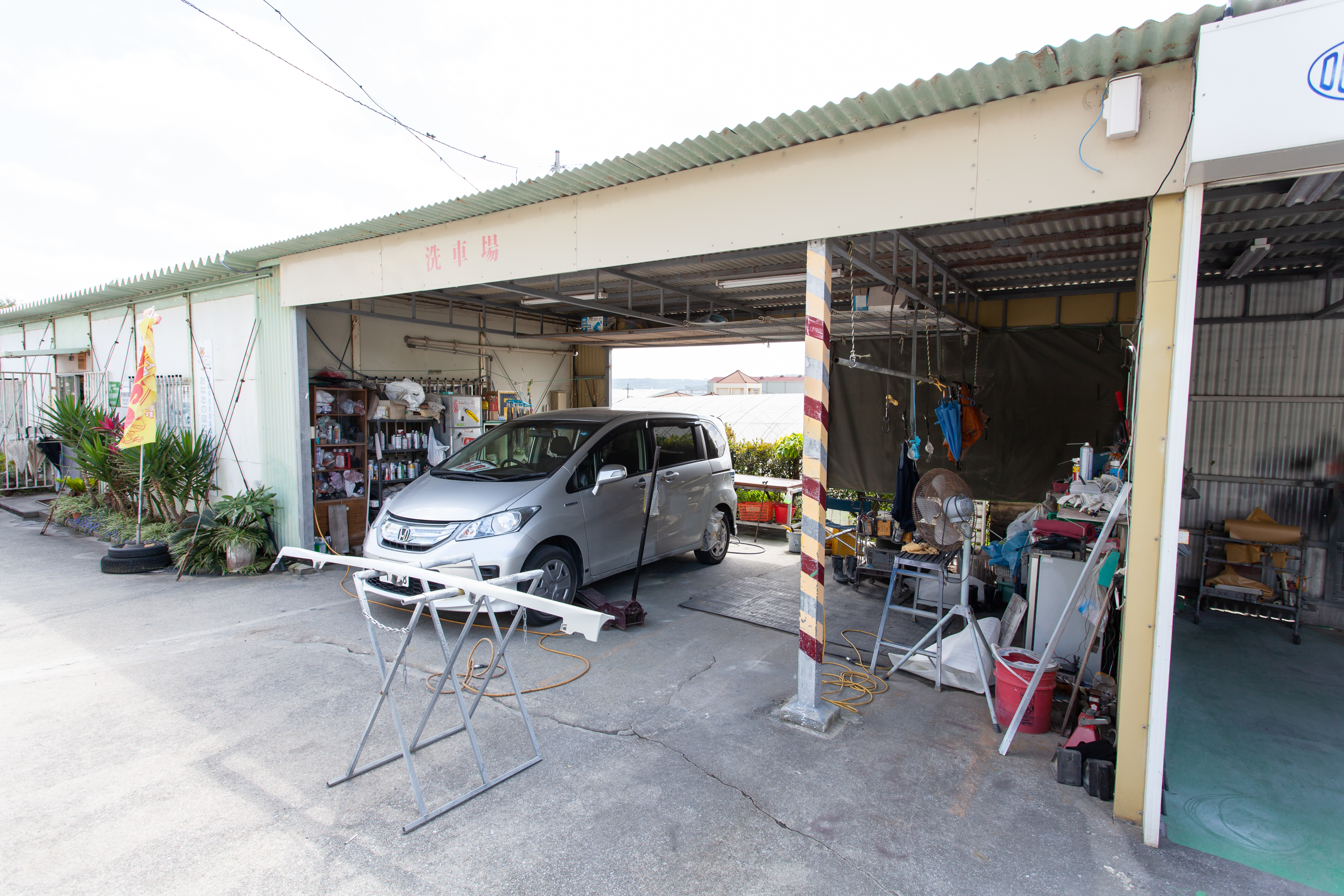 店舗案内